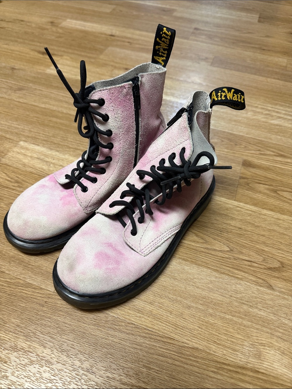 Dr. Martens Junior 1460 Pascal Tie Dye pink suede boots side zippers size 4